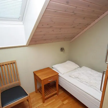 12 Person In Ferienhaus *
