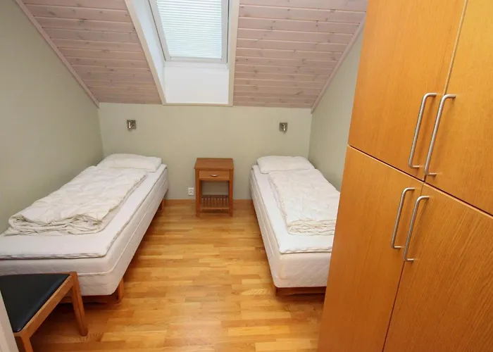 12 Person In Jelsa Ferienhaus *
